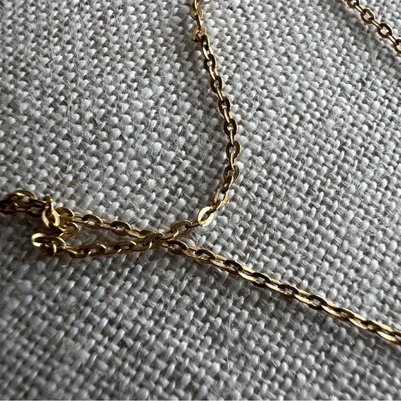 Gold filled dainty necklace simple circle disk pendant charm gold 16” chain - Picture 12 of 12